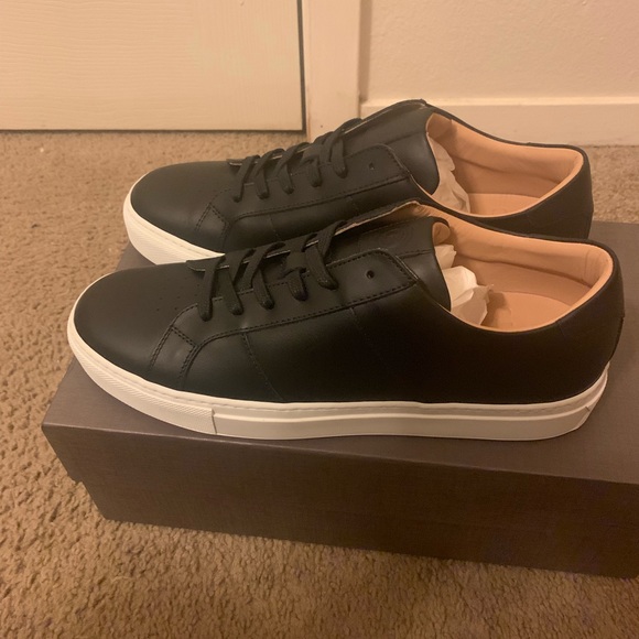 9.5D Men’s GREATS Black and White Leather Shoes - Picture 2 of 6